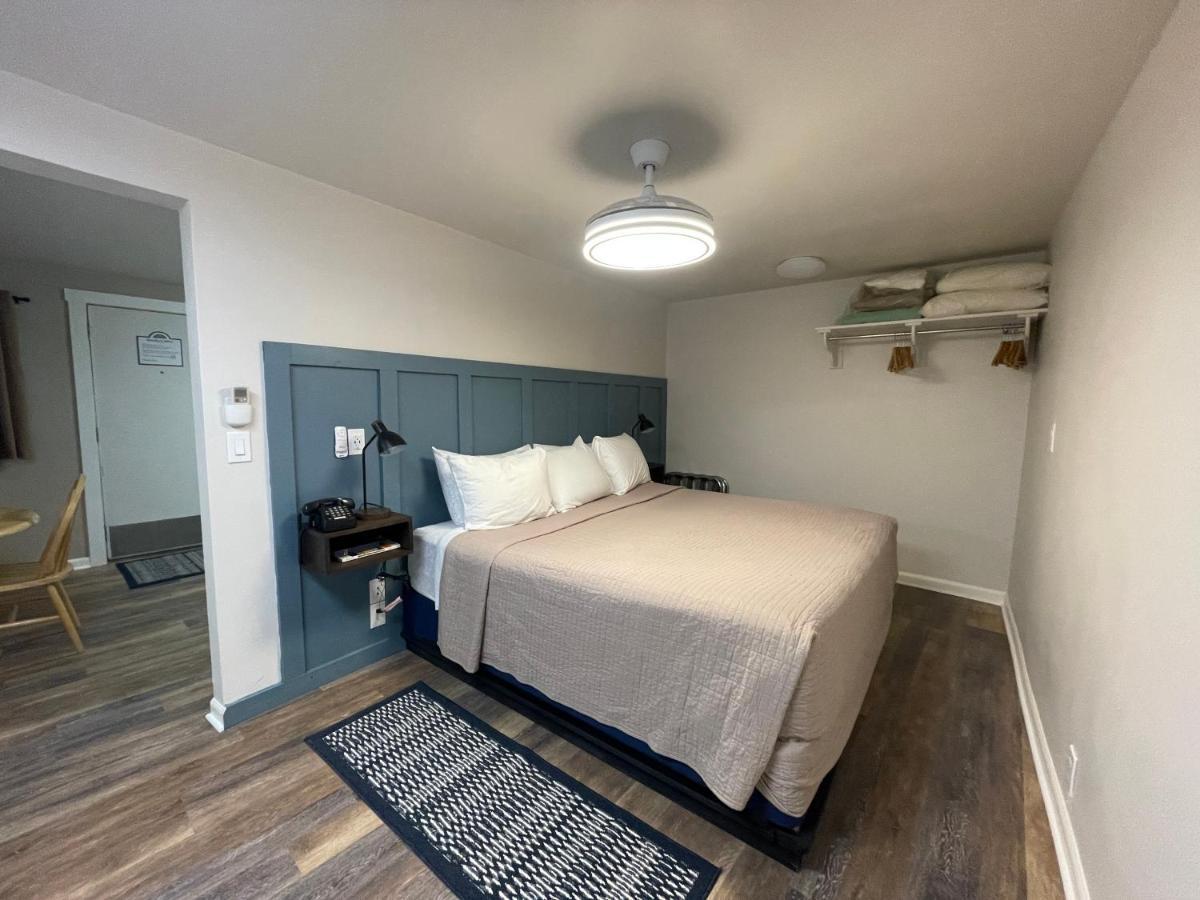Woodland Motel Salida Extérieur photo